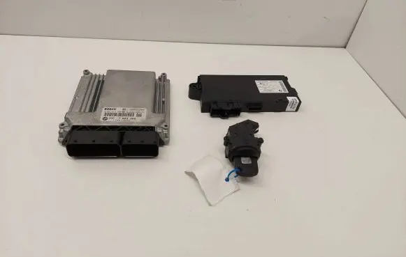 BMW 5 E60 E61 Engine ECU kit and lock set 7803369 170019549 0281013500