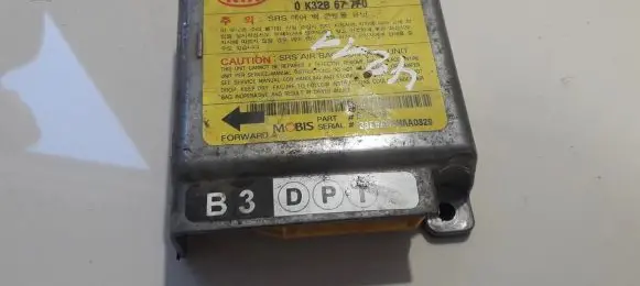 KIA Rio Airbag control unit/module 0k32b677f0 g13019