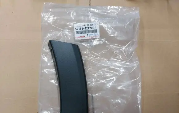 Toyota RAV 4 (XA40) Rear bumper trim bar molding 5216242420