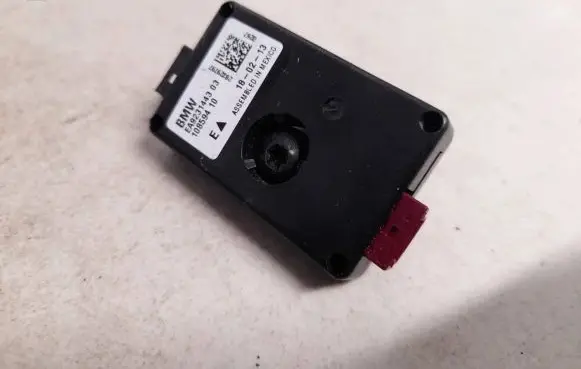 BMW 3 F30 F35 F31 Antenna control unit ea923144303 10859410