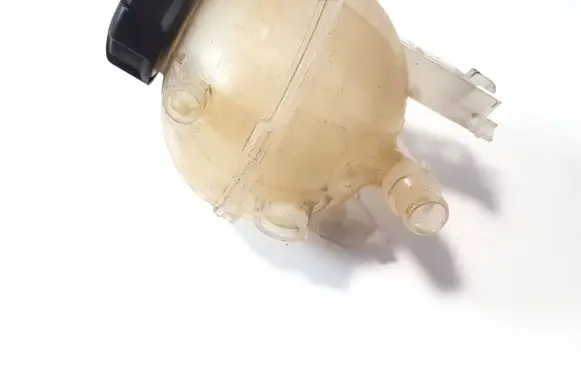 Peugeot 308 Coolant expansion tank/reservoir 9678514680 9678125880 9678125980