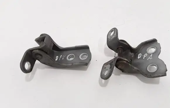Toyota Avensis T250 Front door hinge set 
