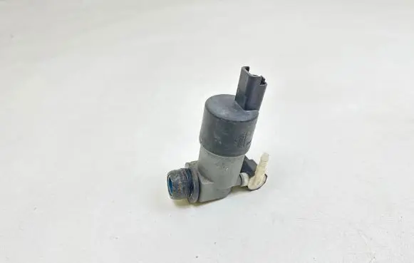 Renault Laguna II Windscreen/windshield washer pump 9641553880 9641553980