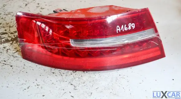 Audi A6 S6 C6 4F Rear/tail lights 4F5945095 89319271