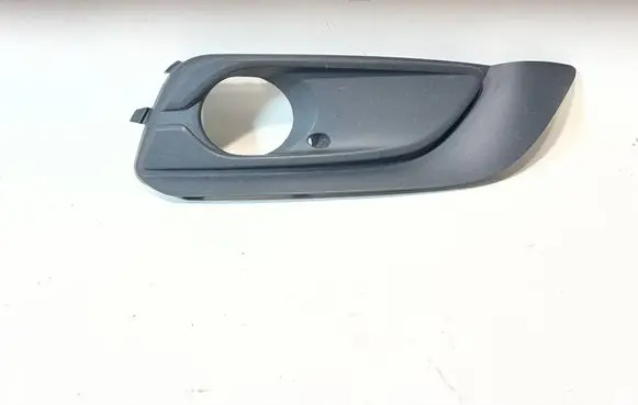 Opel Crossland X Front fog light trim/grill 39097381