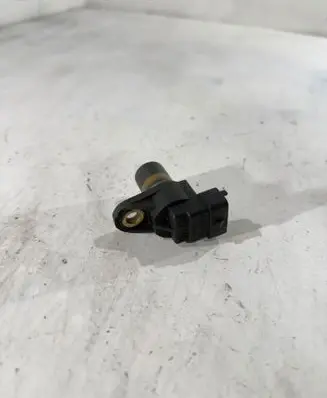 Mercedes-Benz E W211 Camshaft position sensor A0031539728