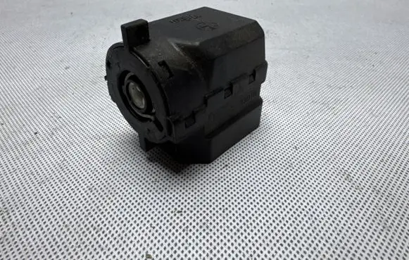 BMW X5 E53 Ignition lock contact 8363706