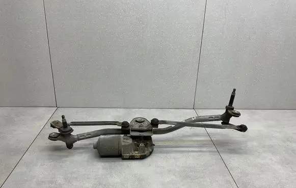 Audi Q3 8U Front wiper linkage and motor 8U1955023 8U1955119