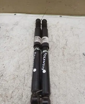 Renault Captur Rear shock absorber/damper