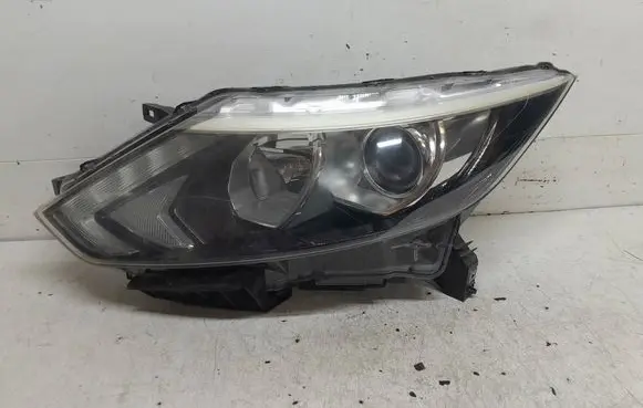 Nissan Qashqai Headlight/headlamp E1313897 10018013