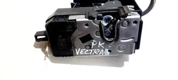 Opel Vectra C Front door lock 24447342