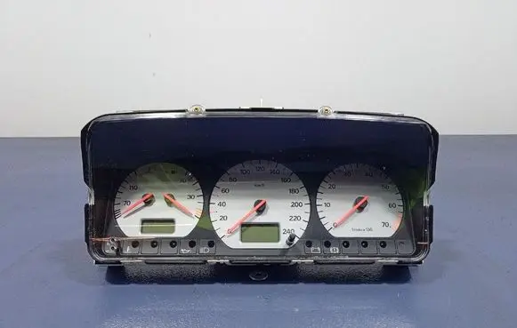 Volkswagen PASSAT B4 Speedometer (instrument cluster) 3A0919861E