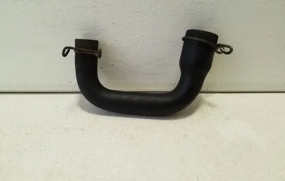 Breather/breather pipe/hose