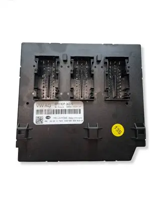 Audi A3 S3 8P Comfort/convenience module 8P0907063N 5DK00965328