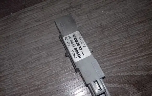 Volvo V70 Airbag deployment crash/impact sensor 007412 9452777 150905