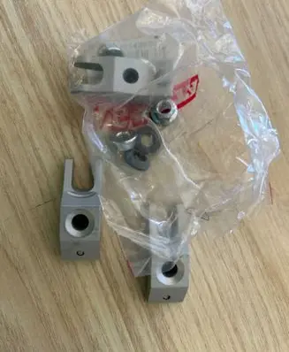 Fiat Stilo Fuel Injector clamp holder 55248609