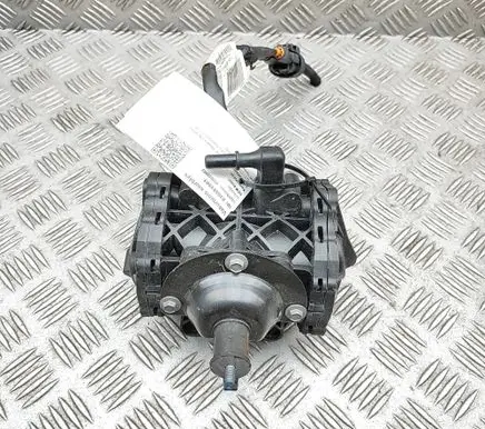 Toyota ProAce City Vacuum pump 9835028580