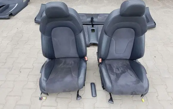 Audi TT TTS Mk2 Seat set 