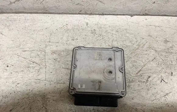 Mitsubishi Lancer VIII Engine control unit/module 1860A579 1039S23766 60A579