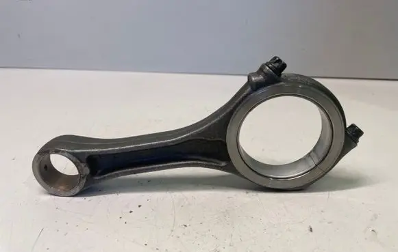 Audi A5 8T 8F Connecting rod/conrod 