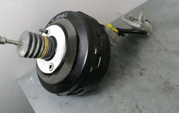 Master brake cylinder