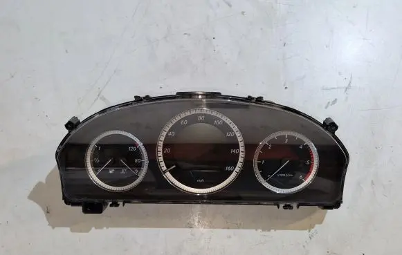 Mercedes-Benz C W204 Speedometer (instrument cluster) A2049002605