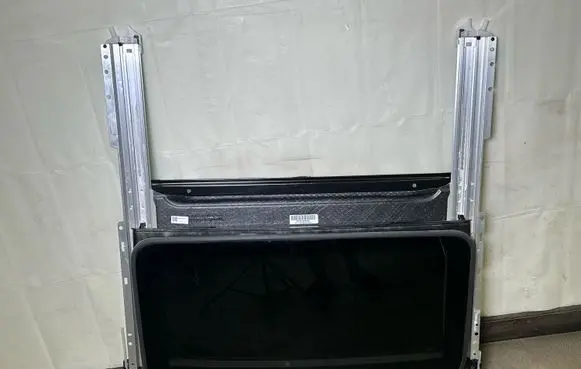 Subaru Outback (BT) Sunroof set 