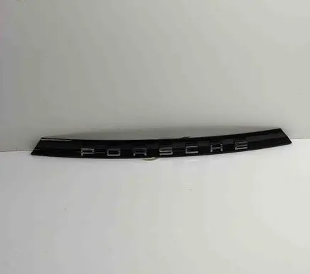Porsche Panamera (971) Tailgate trim 971827044B
