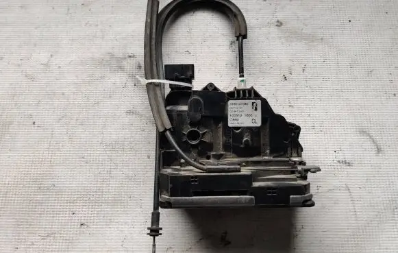 Front door lock