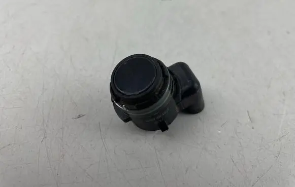 Skoda Superb B8 (3V) Parking PDC sensor 5Q0919275C