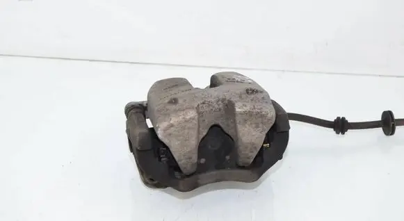 BMW 5 G30 G31 G38 Front brake caliper 6872800 34106872800