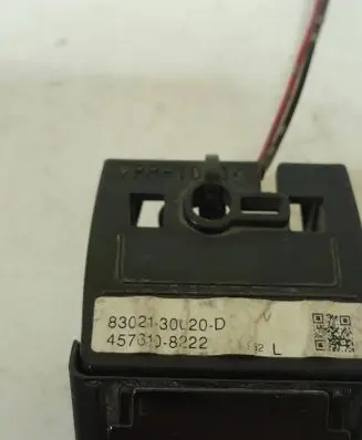 Lexus GS 300 350 430 450H Sensor 4576108222 8302130020D