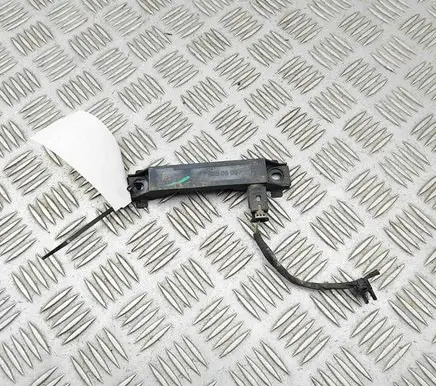 Mercedes-Benz GLE W167 Keyless system antenna A1779050500