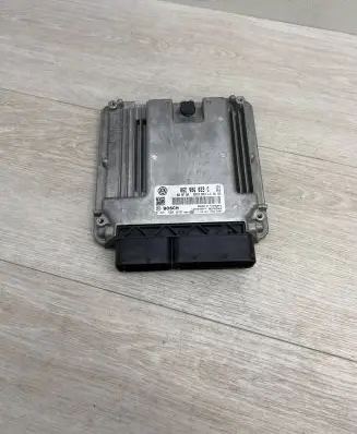 Volkswagen Touareg II Engine control unit/module 06E906023C 06E907309 MED1716