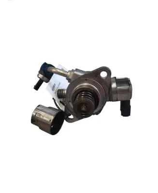 Volvo V40 Fuel injection high pressure pump 31392104