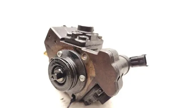 Fuel injection high pressure pump