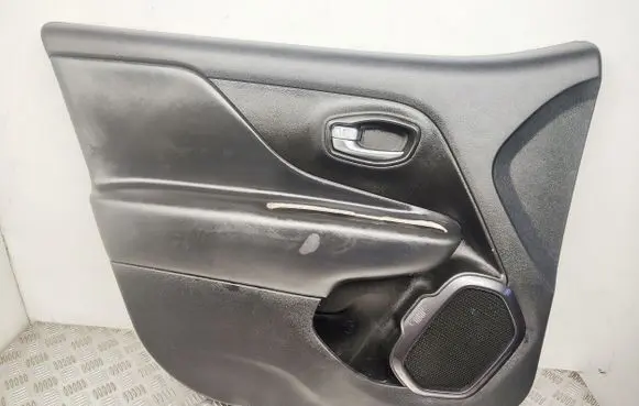 Jeep Renegade Front door card panel trim Y0022916 07356987410
