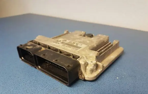 Seat Altea Engine control unit/module 03G906021LN 1039S14556 0281013282