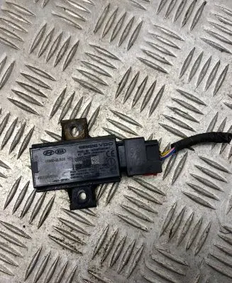 KIA Sorento Airbag deployment crash/impact sensor 958102L500
