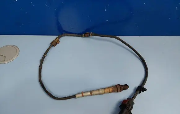 Volkswagen Touran I Lambda probe sensor 1928404689 05F906262