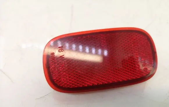 Toyota RAV 4 (XA20) Rear tail light reflector R1078 7383
