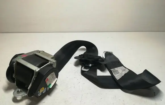 Volkswagen Golf VI Front seatbelt 1K4857706BK 1000068 618090800