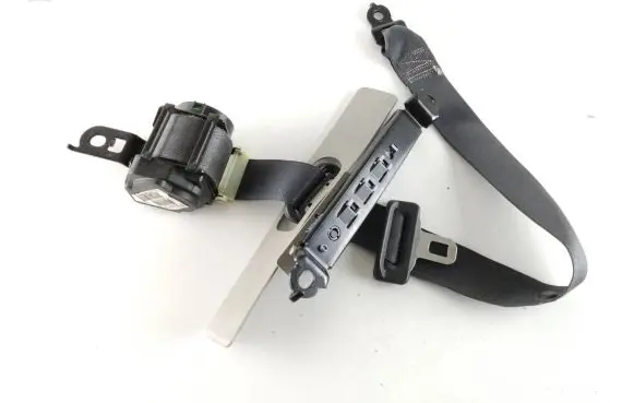 Jeep Cherokee III KJ Front seatbelt P1CL65XDVAF VHT134070421