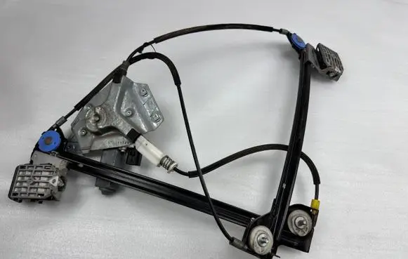 Dodge Challenger Front door window regulator with motor 923796104