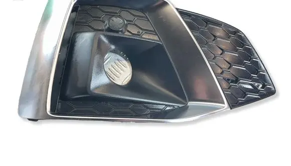Audi A5 Front bumper lower grill 8W6807682T 8W6807682