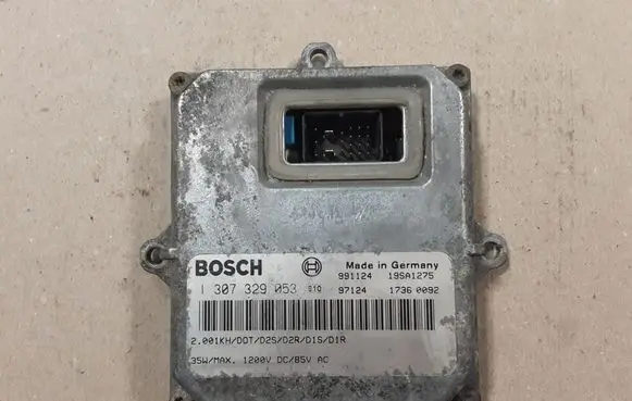 Mercedes-Benz C W203 Xenon control unit/module 1307329053 2285510600