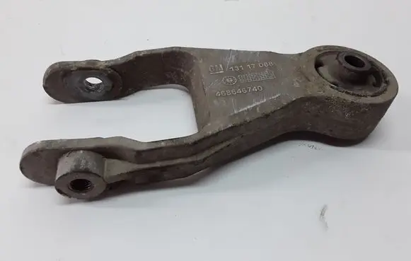 Opel Meriva A Gearbox mounting bracket 13117088