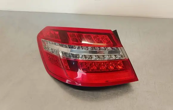 Mercedes-Benz E W212 Rear/tail lights A2129066801 483005 775517