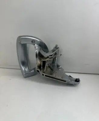 Dodge Nitro Front door interior handle
