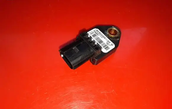 Dodge Caliber Airbag deployment crash/impact sensor P04896065AA 3975AC